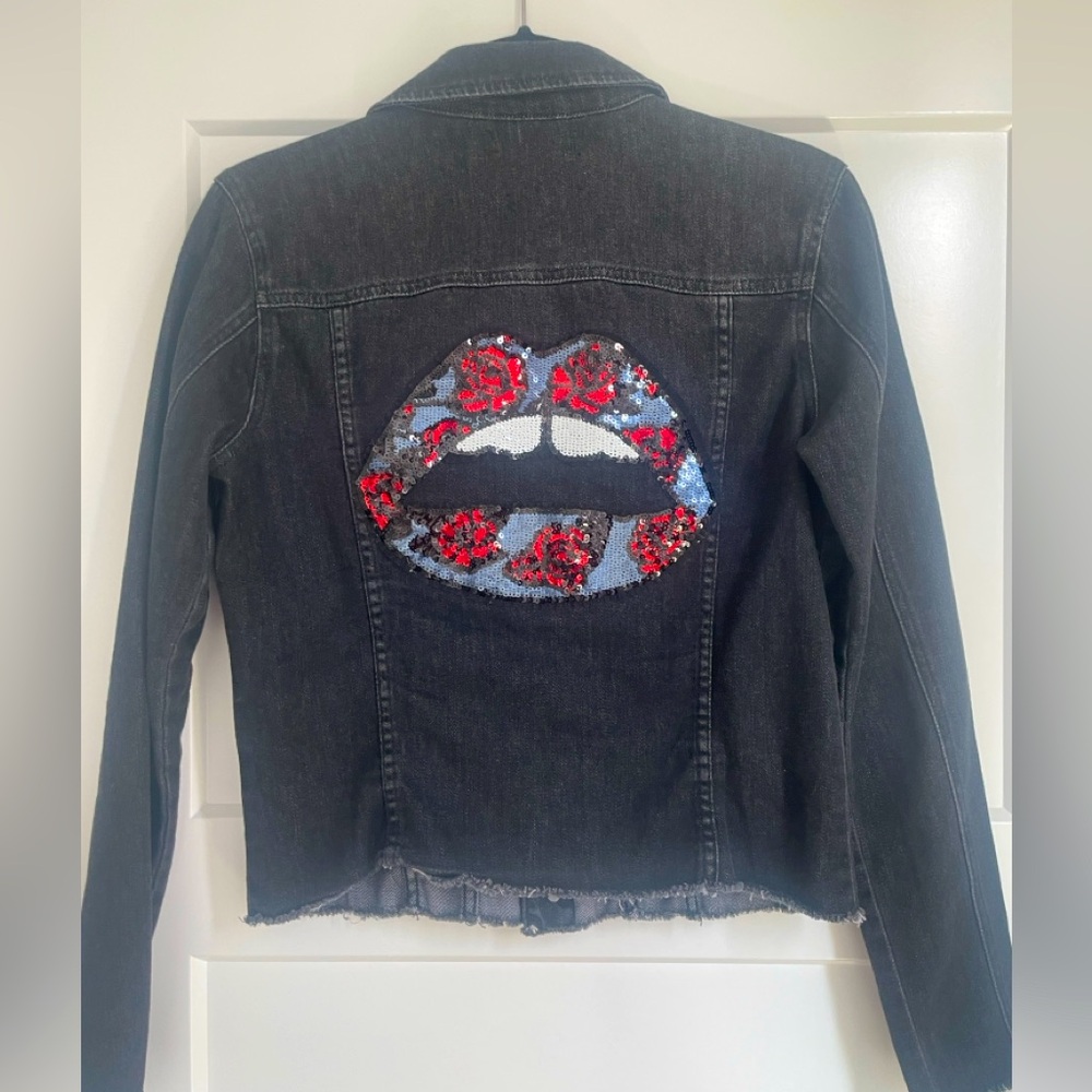H Trailz Jean Jacket, Sequin Lips, Black, Small
